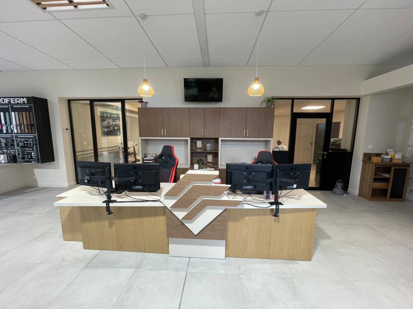 Banque d'accueil MENUISERIE PIRSON Gommegnies