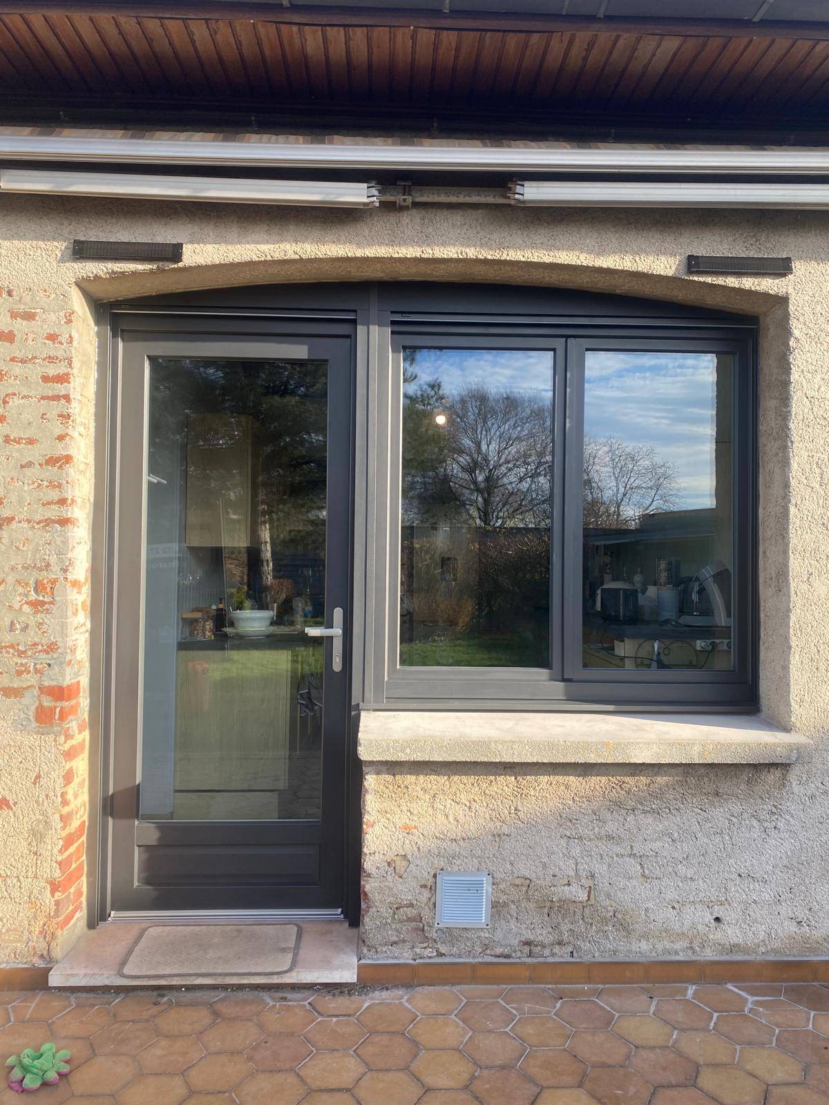 Menuiseries PROFERM Hybride Alu Extérieur/PVC Intérieur 